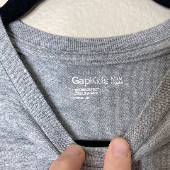 Gap long sleeve kids shirt size 8 eight shark grey VGUC - Picture 2 of 4